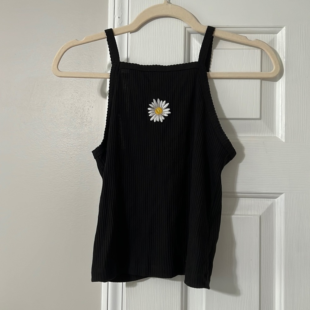 Black flower tank top.